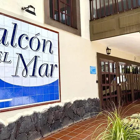 Infinity Sea & Pool Oasis By Deihu Experiences * Арона