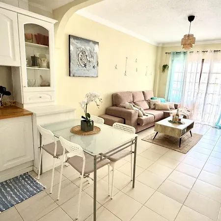 Infinity Sea & Pool Oasis By Deihu Experiences Апартаменты *