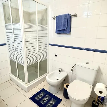 Infinity Sea & Pool Oasis By Deihu Experiences Арона