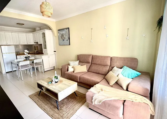 Infinity Sea & Pool Oasis By Deihu Experiences Apartament *