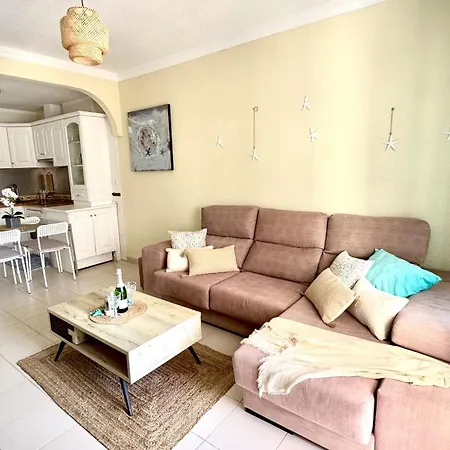 Infinity Sea & Pool Oasis By Deihu Experiences Apartmán *