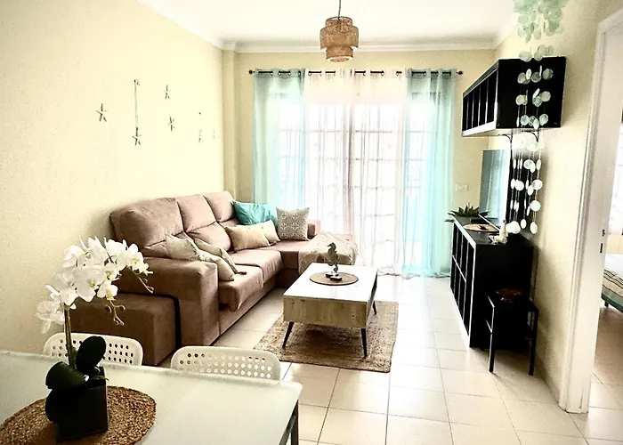 Infinity Sea & Pool Oasis By Deihu Experiences